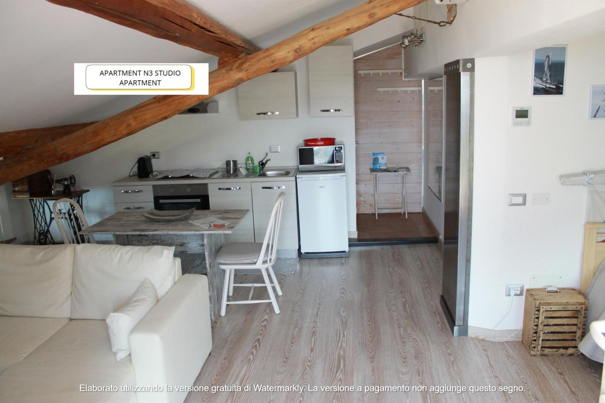 The View Apartment Torri Del Benaco Bagian luar foto