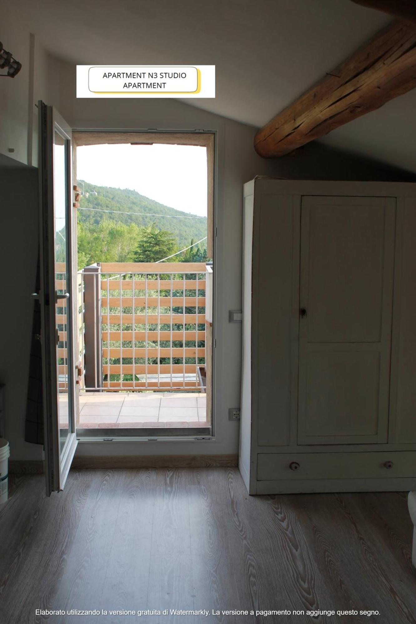 The View Apartment Torri Del Benaco Bagian luar foto